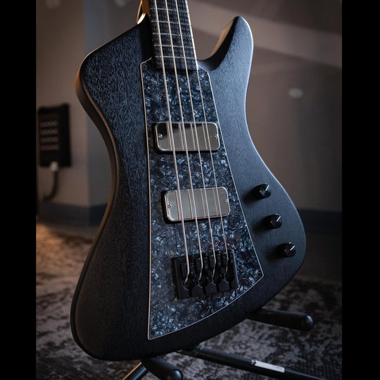 Helios Kevin Scott Signature Bass – Aluminati Guitars